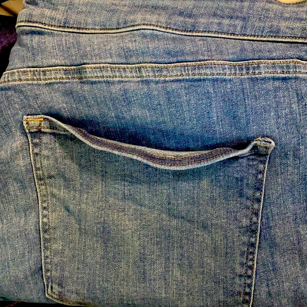 Warp+Weft PDX Bootcut jean, 24W, Light Wash